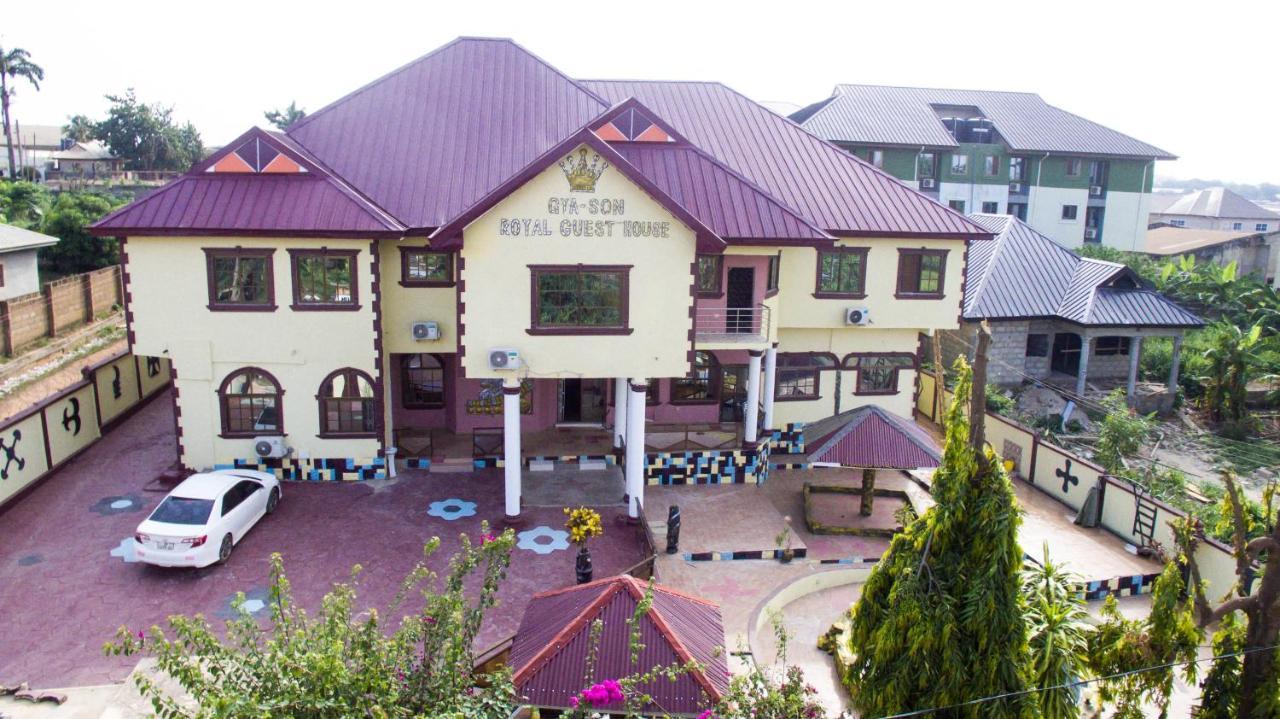 Gya-Son Royal Guest House Kumasi Ngoại thất bức ảnh