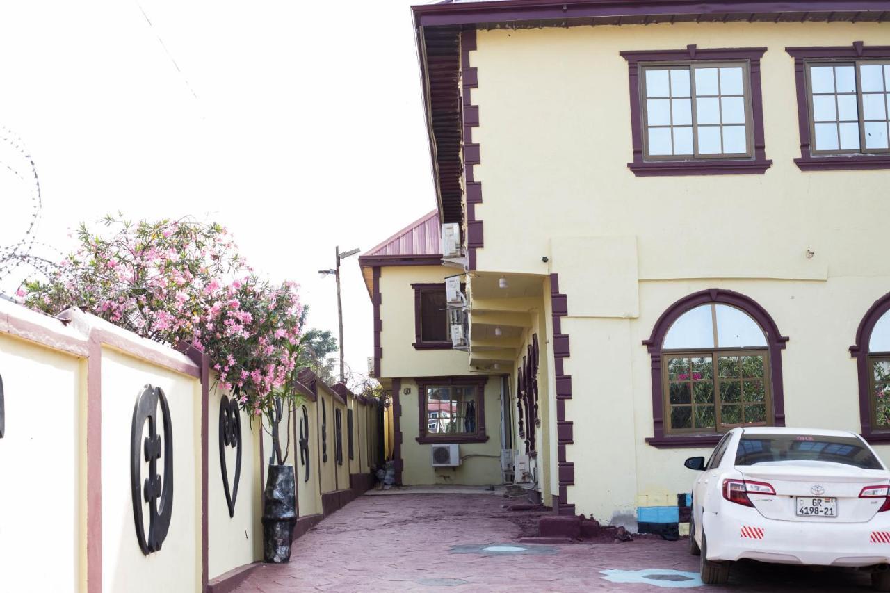 Gya-Son Royal Guest House Kumasi Ngoại thất bức ảnh