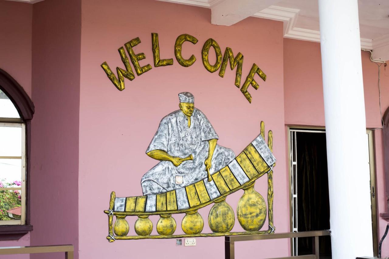 Gya-Son Royal Guest House Kumasi Ngoại thất bức ảnh