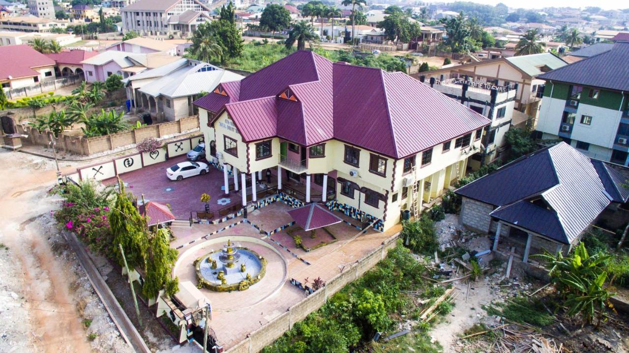 Gya-Son Royal Guest House Kumasi Ngoại thất bức ảnh
