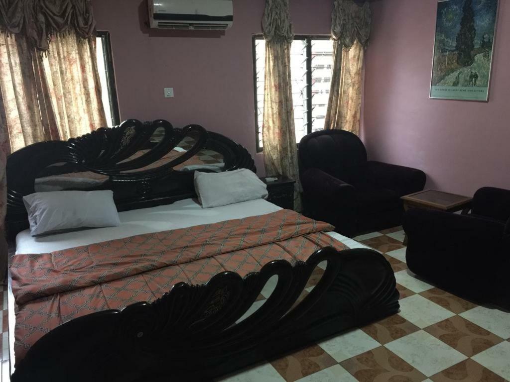 Gya-Son Royal Guest House Kumasi Ngoại thất bức ảnh