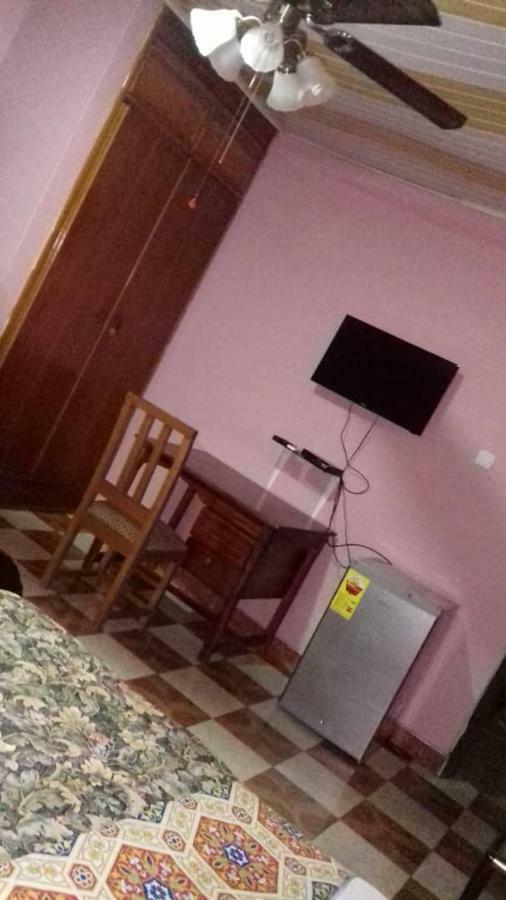 Gya-Son Royal Guest House Kumasi Ngoại thất bức ảnh