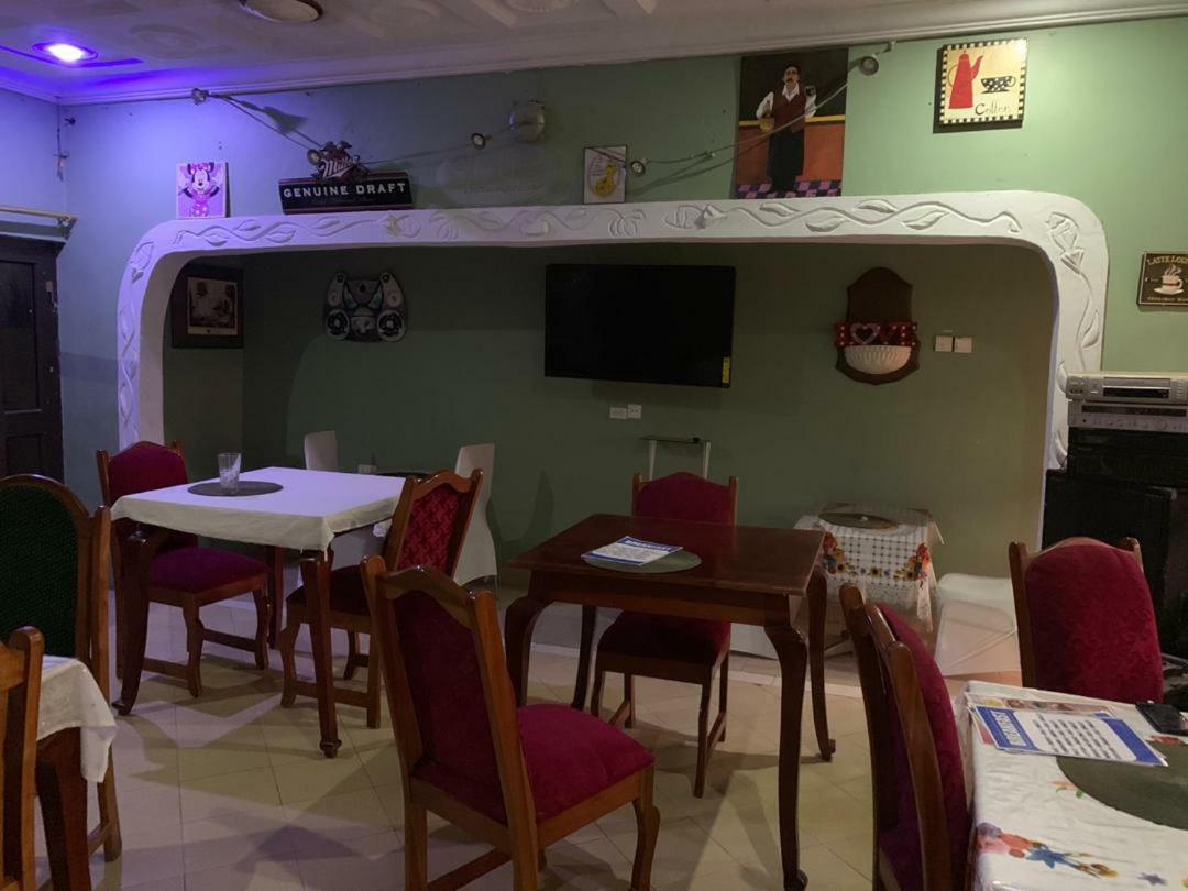 Gya-Son Royal Guest House Kumasi Ngoại thất bức ảnh