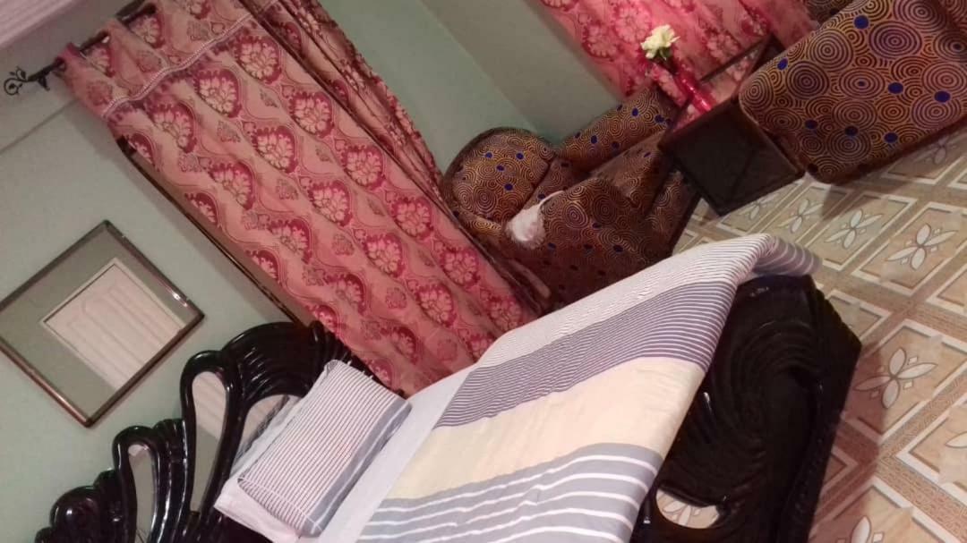 Gya-Son Royal Guest House Kumasi Ngoại thất bức ảnh