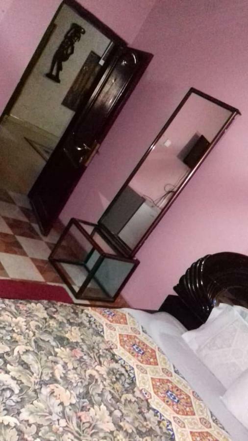 Gya-Son Royal Guest House Kumasi Ngoại thất bức ảnh